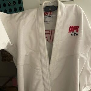 UFC gym gi barely used